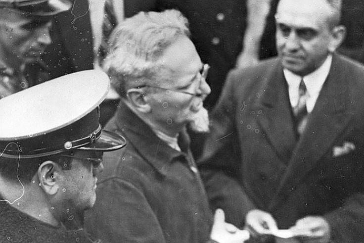Лев Троцкий после нападения Сикейроса. 24.05.1940