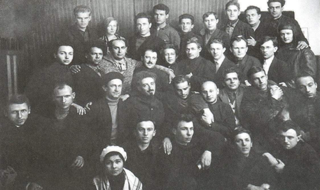 Писатели — члены Московской ассоциации пролетарских писателей (МАПП)