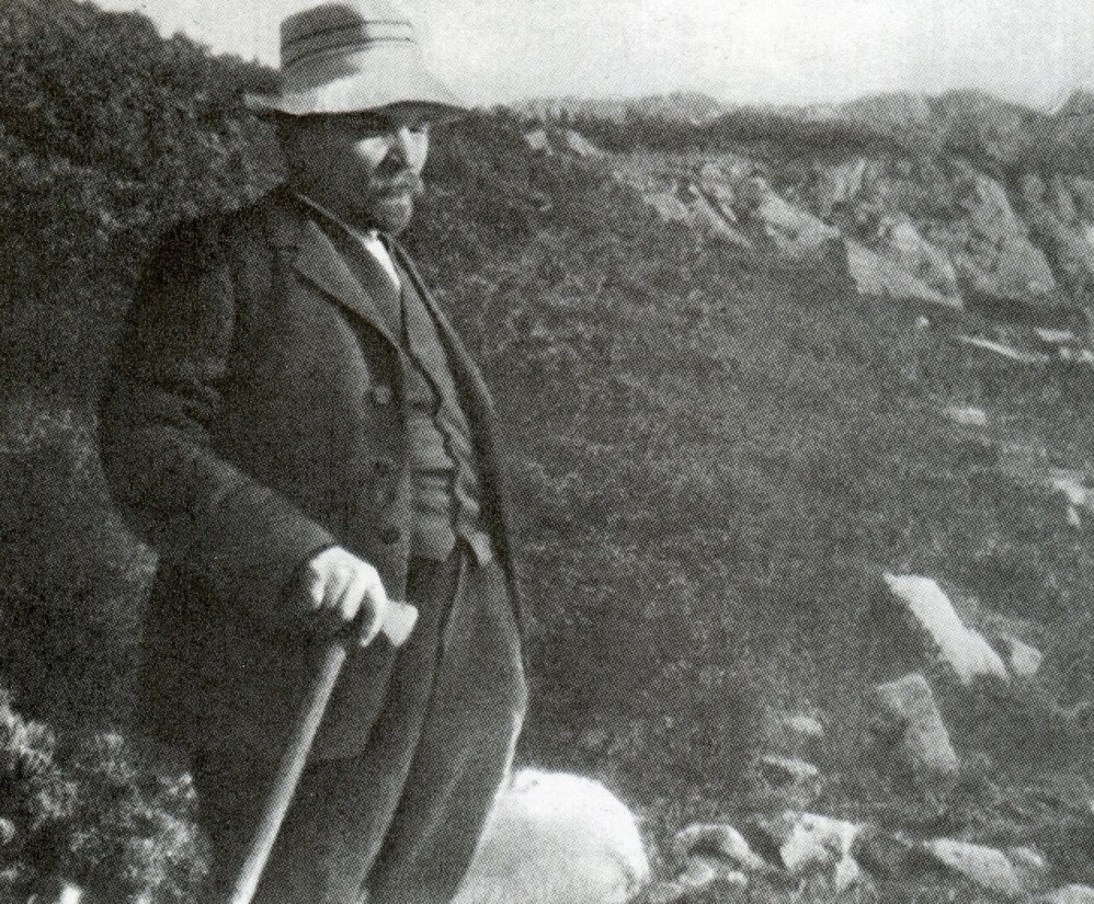 В.И. Ленин на прогулке в горах в окрестностях Закопане. Польша. Лето 1914