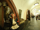 RT покажет уникальные панорамные ролики о революции 1917 года пассажирам московского метро